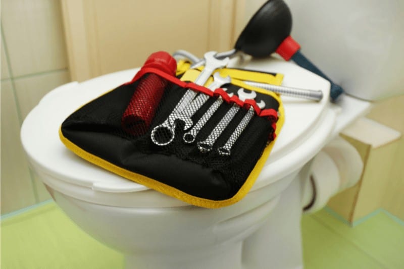 התקנת מושב אסלה בעצמך