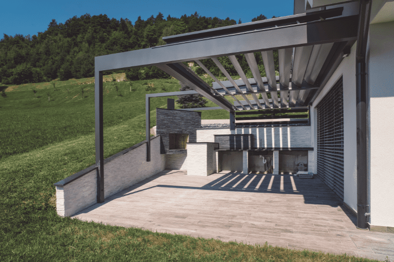 פרגולות חנייה לרכבים שומרת לכם על הרכב מהשמש