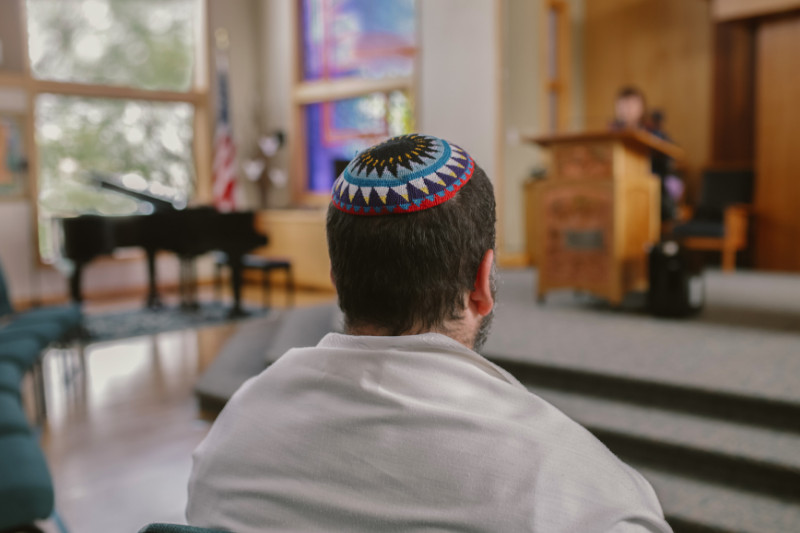 בין קהילה לתמיכה - למה לבחור בדיור מוגן חרדי